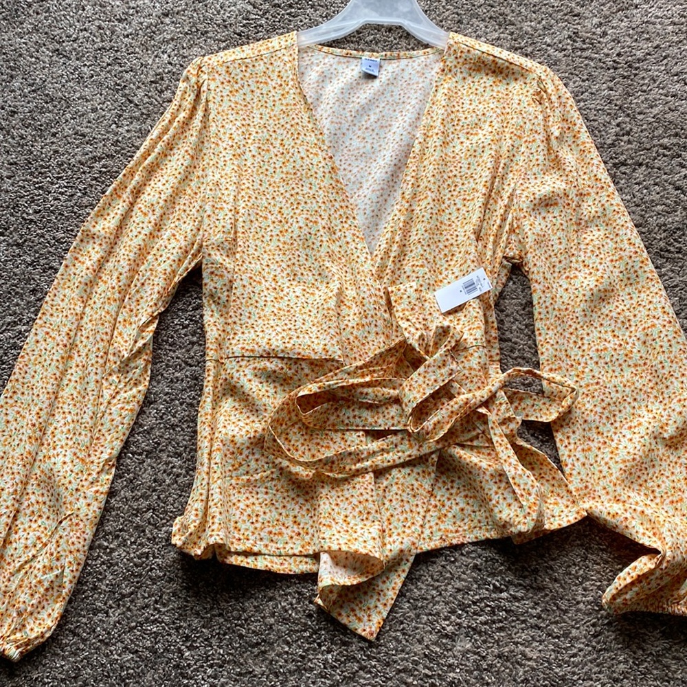 Old navy tie top